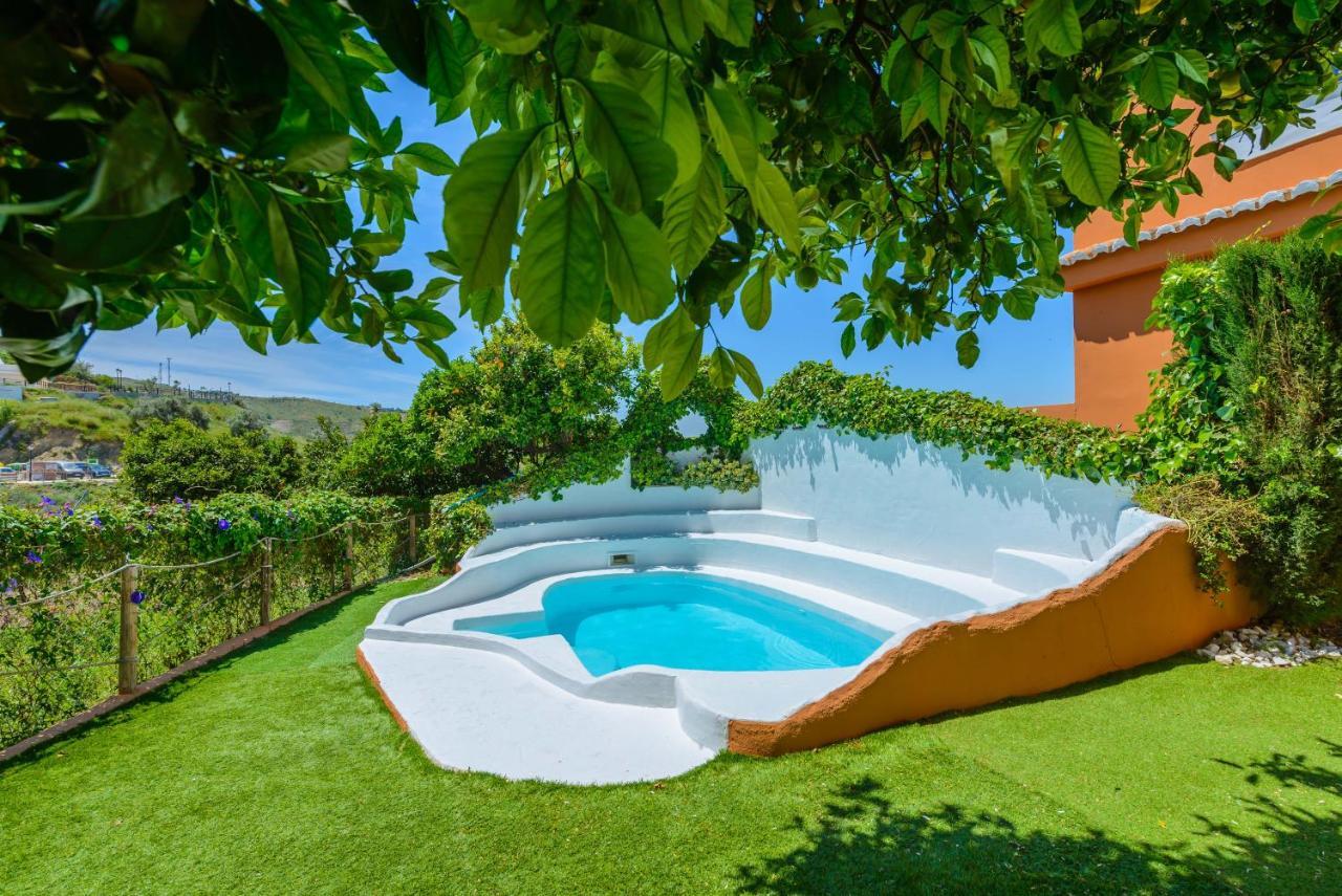 Holiday Home El Pilarillo Piscina Compartida Alcaucín Dış mekan fotoğraf